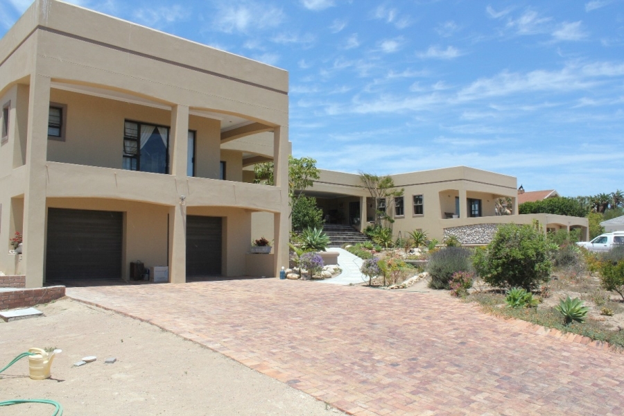 4 Bedroom Property for Sale in Myburgh Park Western Cape